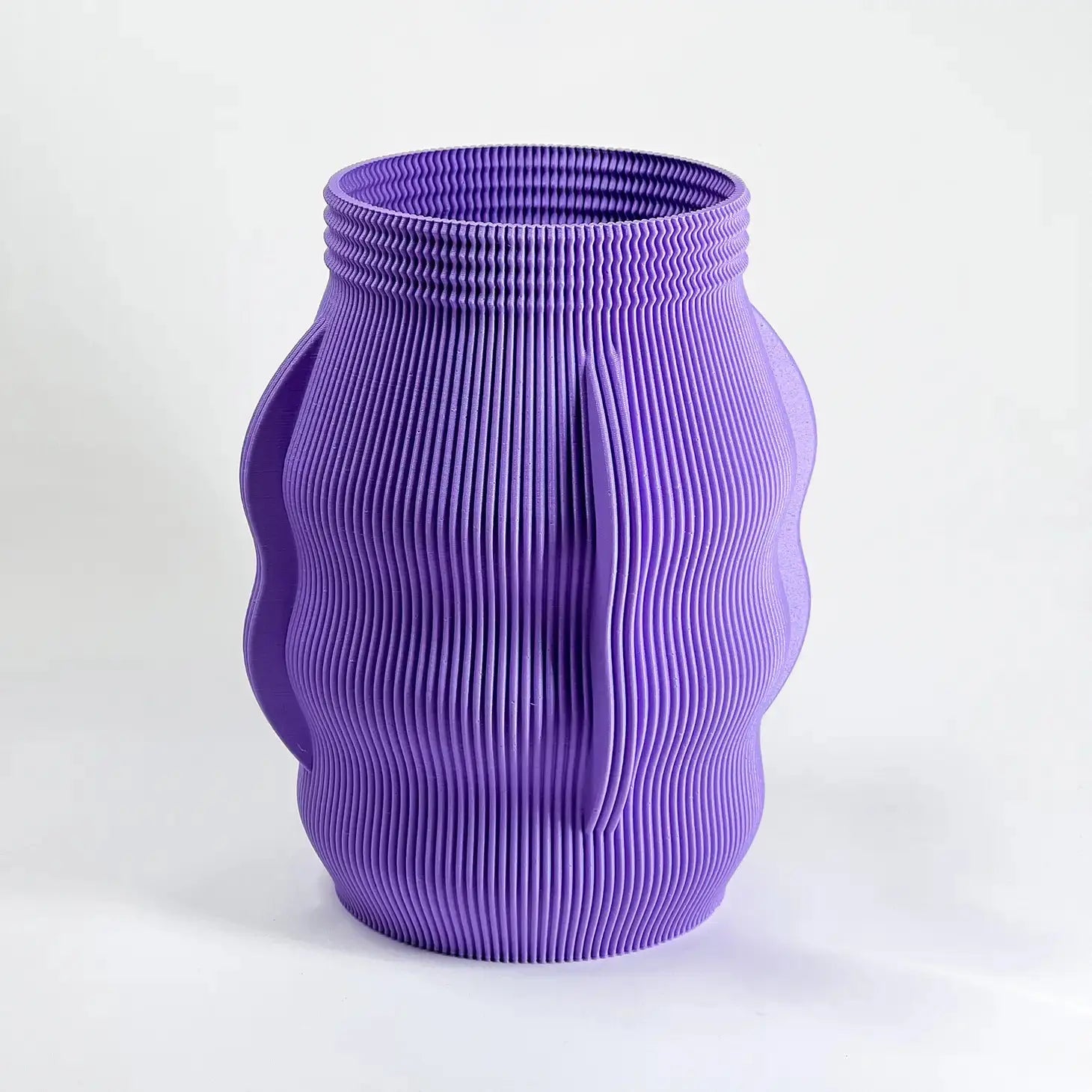 3D Print Flower Vase by Studio Maracuja - Purple